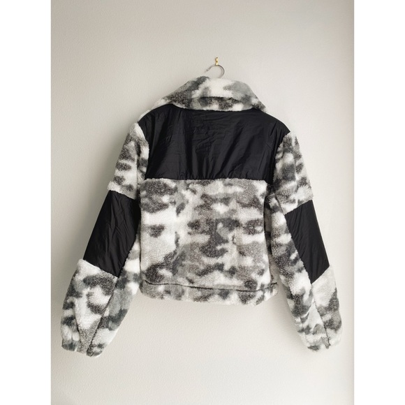 NWT Rains W Kofu Fleece Pullover // Camo - Picture 11 of 11